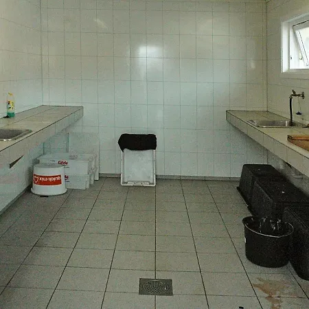 8 Person In Sorbovag * Sorbo